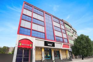 Super Townhouse Butler Road Near Maripur Chowk