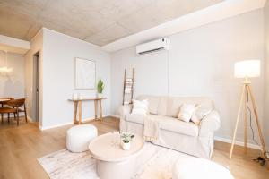 705 Riverlands - 1Bedroom Apartment with Mountain Views