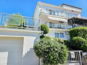 ZITA Studio Apartment with terrace