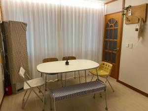 Hongik University Station 20 minutes