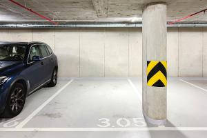 Prague Days - 1BDR Apt w Garage & 65" TV & 200Mbs Wifi