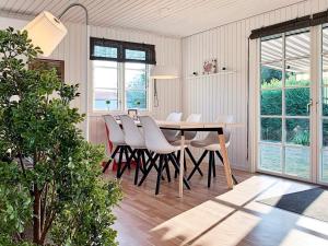 7 person holiday home in Kirke Hyllinge-By Traum