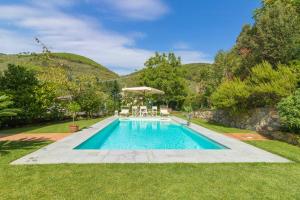 Country House With Private Pool Near Lucca