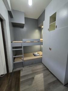 2 separate fully furnished condo units 1BR on the 23rd flr and 3BR penthouse on the 41st flr, with different bookings and daily rates in Ermita, Manila near SLEC,US Embassy, Mall and Parks