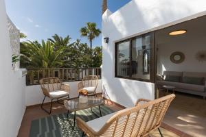 Home2Book Modern Apt with Pool in Corralejo Oasis