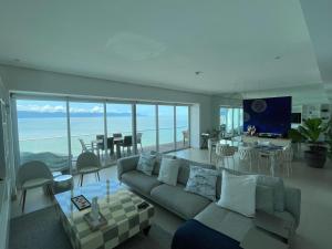 Departamento en Icon Puerto Vallarta con Vista al Mar