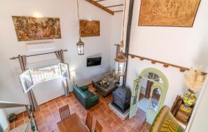 4 Bedroom Amazing Home In Constantina