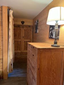 Appartement 2 chambres avec poils à bois