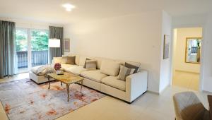 160qm Wohnung mit Balkon nahe Salzburg - Freilassing 2 Schlafzimmer, 2 Bäder