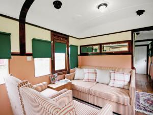 Railway Carriage Two - E5601
