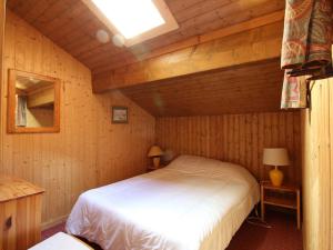 Duplex 8 pers avec parking, pied des pistes, proche commodités - FR-1-572-127