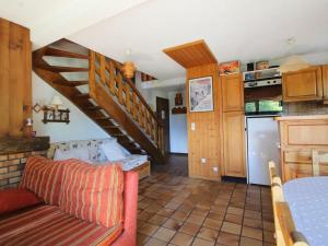 Duplex 8 pers avec parking, pied des pistes, proche commodités - FR-1-572-127