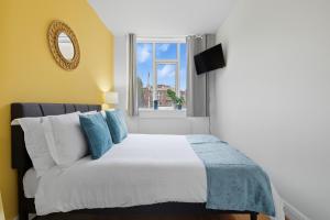 Barbican Luxury - 2 Bedrooms 2Bathrooms