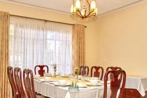 Pinetree Gardens Residence