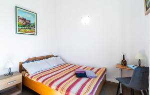 Stunning Apartment In Omis With House Sea View