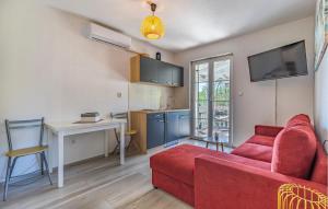 Amazing Apartment In Banjole With Wifi 