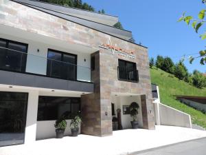 Aparthotel Adrenalin