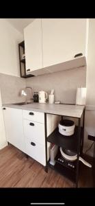 Melt & Laze Cozy Stylish Aesthetic Relaxing House