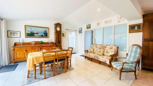 Villa de plain pied à l intérieur des remparts