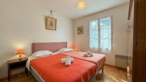 Villa de plain pied à l intérieur des remparts