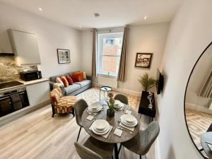 Stylish 1-Bedroom Apartment Near Southsea Common