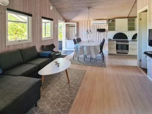 6 person holiday home in Ansager-By Traum
