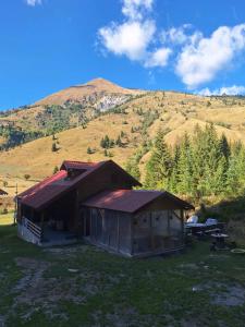 GAGO’S WOODEN HOUSE