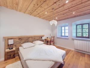 CHEZ HENRI Appartement 4 a 6 personnes proche remontees mecaniques