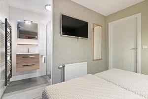 Oude Nieuwelandseweg 33A Ouddorp Villa IJsvogel met jacuzzi - NOT FOR COMPANIES