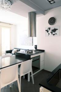 ComeCasa De Amicis Urban Flat near Duomo