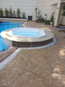 apartamento 2012 · 2012 Flat em Hotel com piscina, Jacuzzi, academia