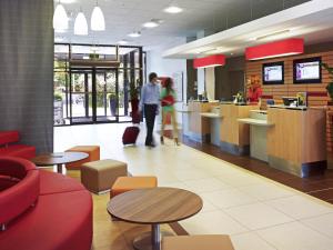 ibis Warszawa West Station