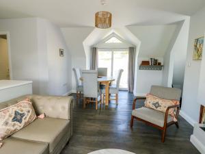 The Gatekeepers Cottage - Skerry Vore