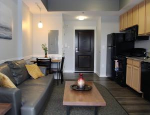 The Getaway On The Canal