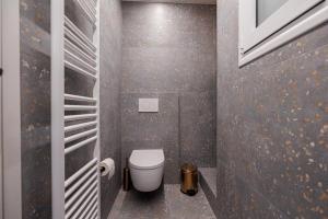 Luxurious apartment at Hilton area