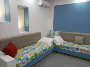 Studio moderne avec parking privé et Wi-Fi gratuit