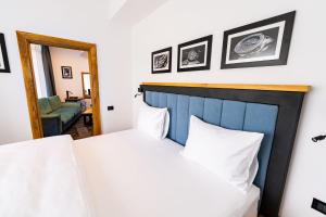 HOW Boutique and Hotel