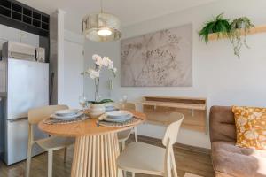 Home Office tour por Stgo y Metro Santa Lucia