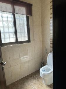 Luxurious 5 bedroom Furnished Villa superb locationفيلا فخمه