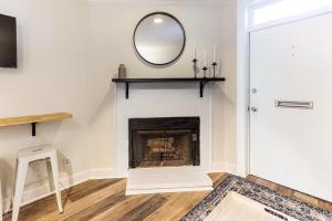 Lynwood Collection on Forsyth 2B by Lucky Savannah