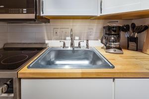 Lynwood Collection on Forsyth 2B by Lucky Savannah