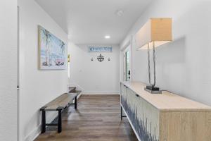 Flip Flop Living North