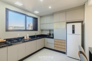 Apartamentos Bem Equipados a 100 m da Praia - EVR