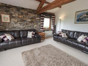 Horse and Farrier Barn