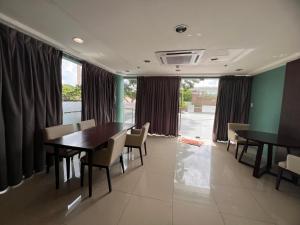 2 Bedroom Condo at The Padgett Place