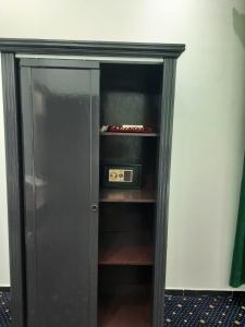 الاماكن لنا للشقق المخدومة-عفيف -الشارع العام -طريق الملك عبد العزيز