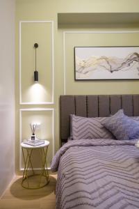 Luxurious Maison at 81 Newport near Terminal 3 Airport