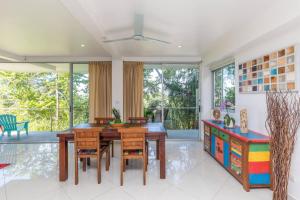 Lapa Roja, 2BR Ocean View Apartment in Villa Mar y Sol, Nature