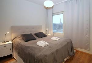 Three-room apartment from Telakkaranta by the Aurajoki river