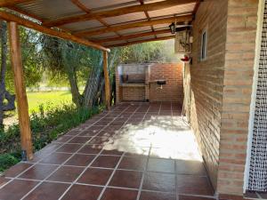 Cabañas nuevas y cercanas a plaza de Villa de las Rosas